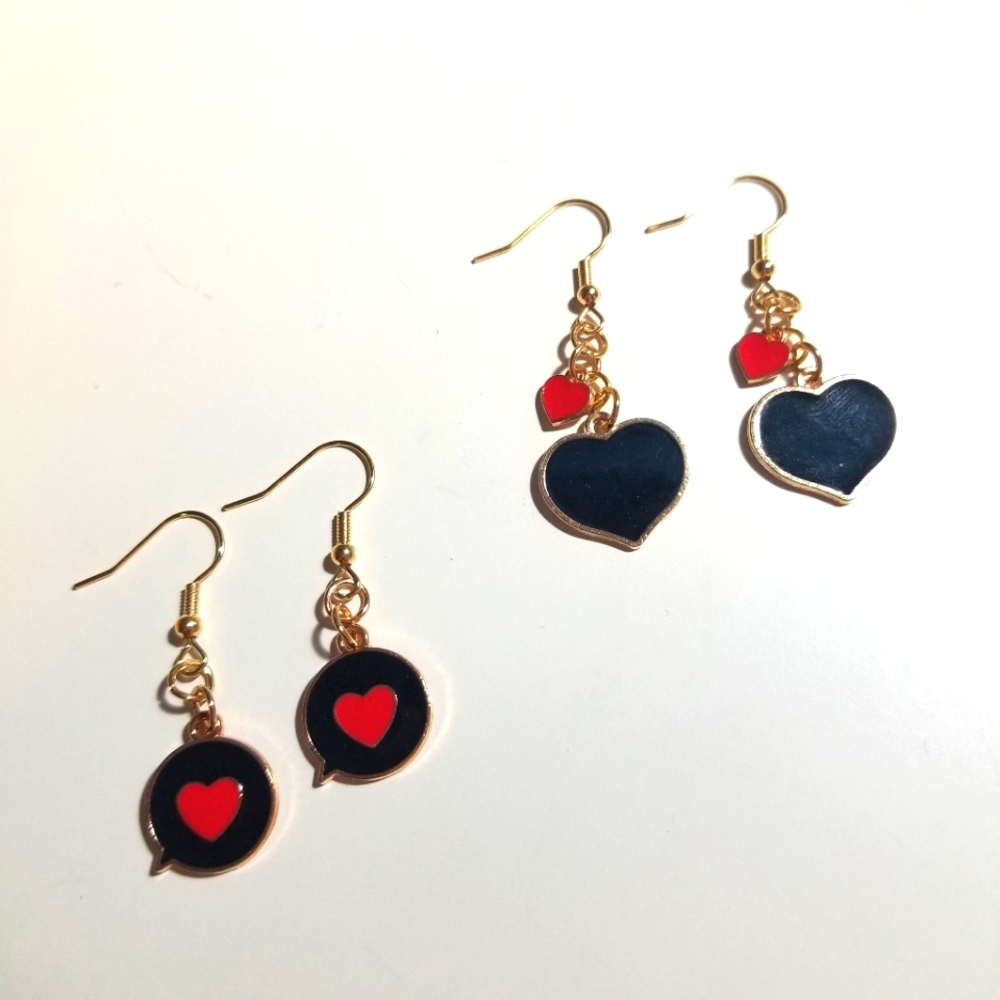 2 Pairs Of Heart Earrings